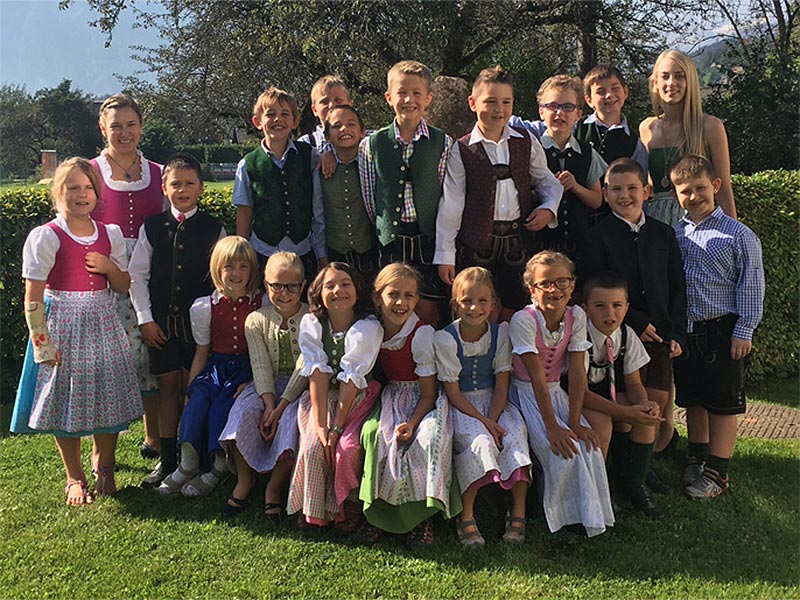 2. Klasse – Klassenlehrerin Dipl.Pädn. Birgit Freller,