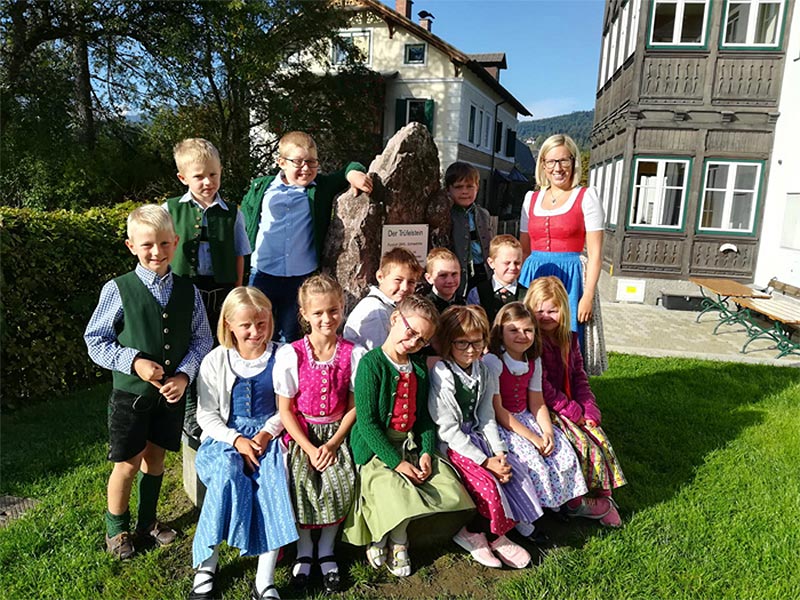 1. Klasse – Klassenlehrerin Christina Tobisch, BEd.