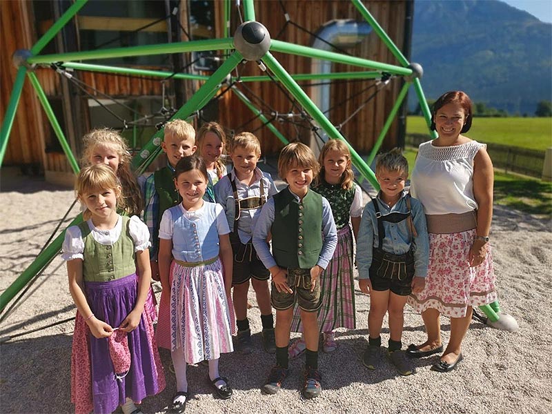 2. Schulstufe    Klassenlehrerin: Dipl.Päd. Birgit Freller