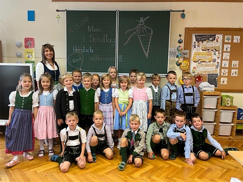 1. Schulstufe     Klassenlehrerin: VD Michaela Loitzl, BEd.