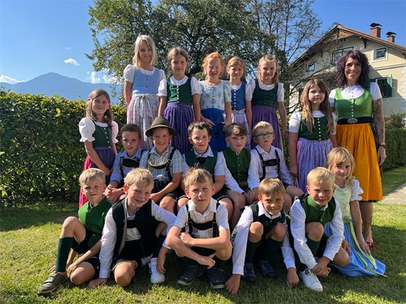 2. Schulstufe: VD Dipl.Päd. Michaela Loitzl, BEd.